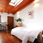 Primopiano - Comune Antico Appartement Milaan
