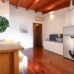 Primopiano - Comune Antico Appartement Milaan